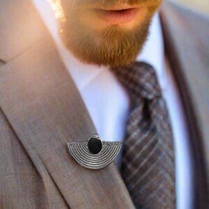 Vintage Swoosh Design Black Onyx Stone Sterling Silver Brooch